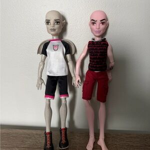 Monster High create a monster gargoyle and vampire set